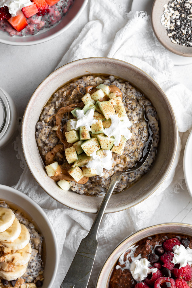 5 Minute Lactation Oatmeal Recipe (with 5 flavors)